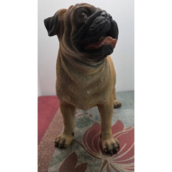 Vtg. 99' Veronese Design 7 Inch Pug Dog Resin Figurine Male - Picture 8 of 13